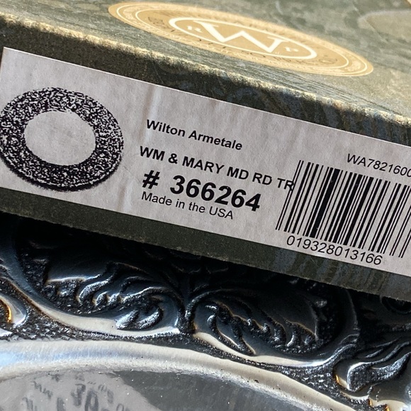 Wilton Armetale platter - Picture 2 of 5